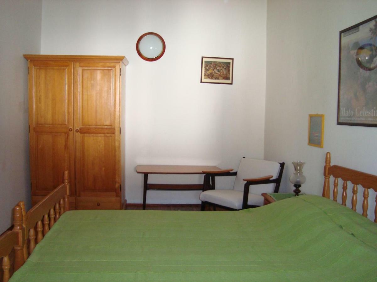 Apartments Lovor Silba Buitenkant foto